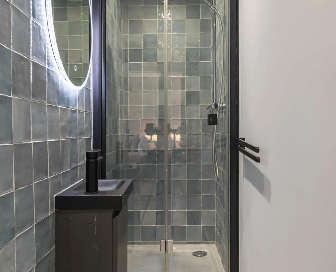 Ecarlate Apartment Paris France