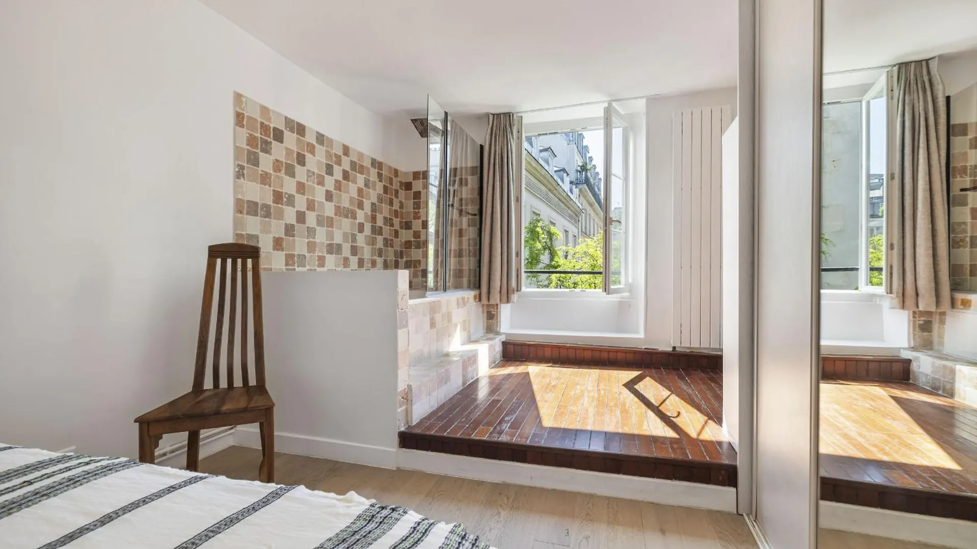 Ecarlate Apartment Paris